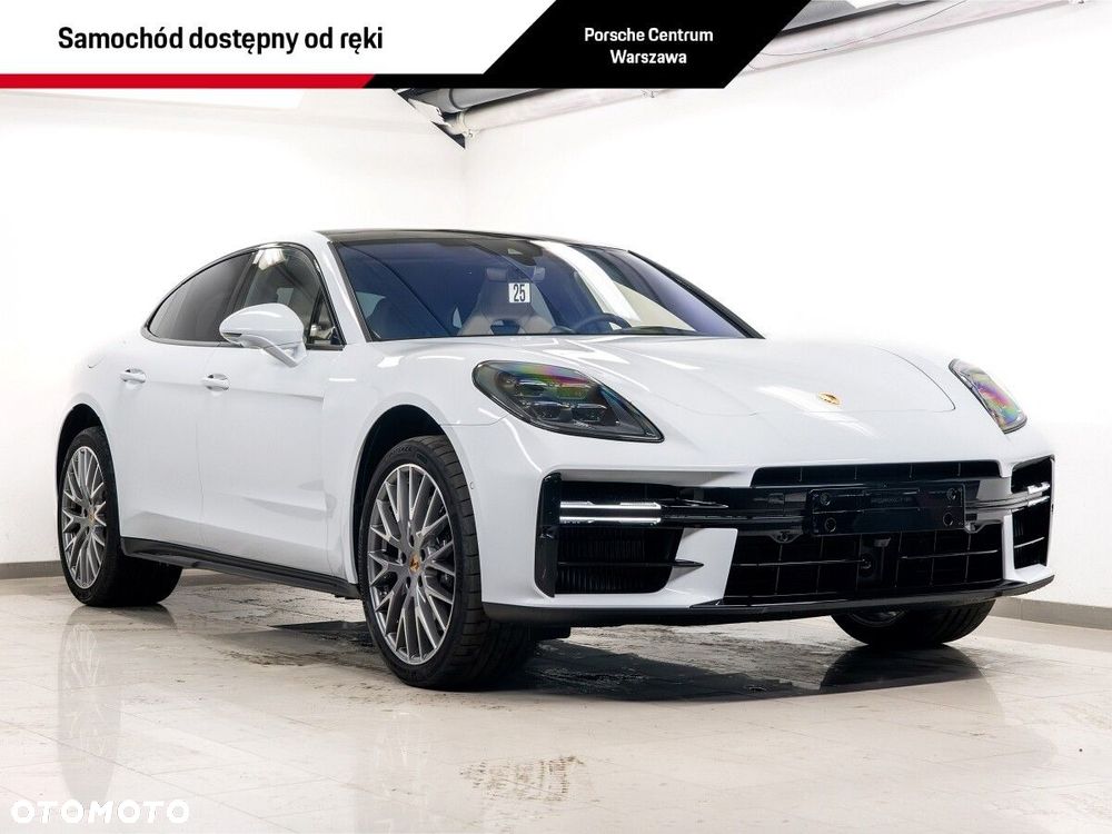 Porsche Panamera - 1