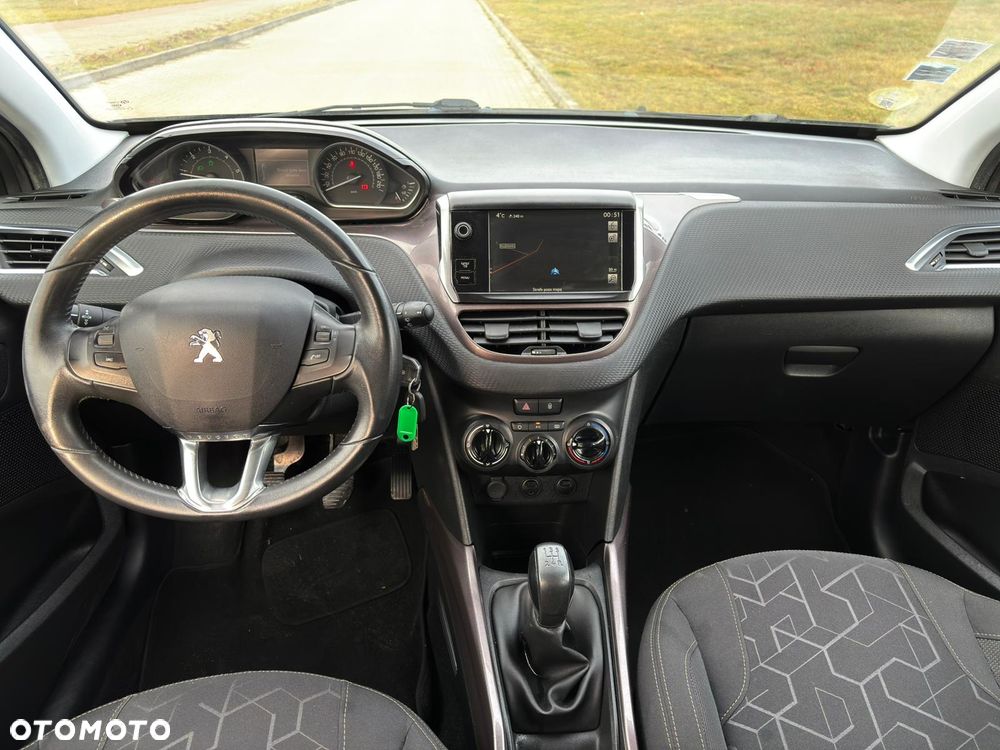 Peugeot 2008 1.4 HDi Active - 12