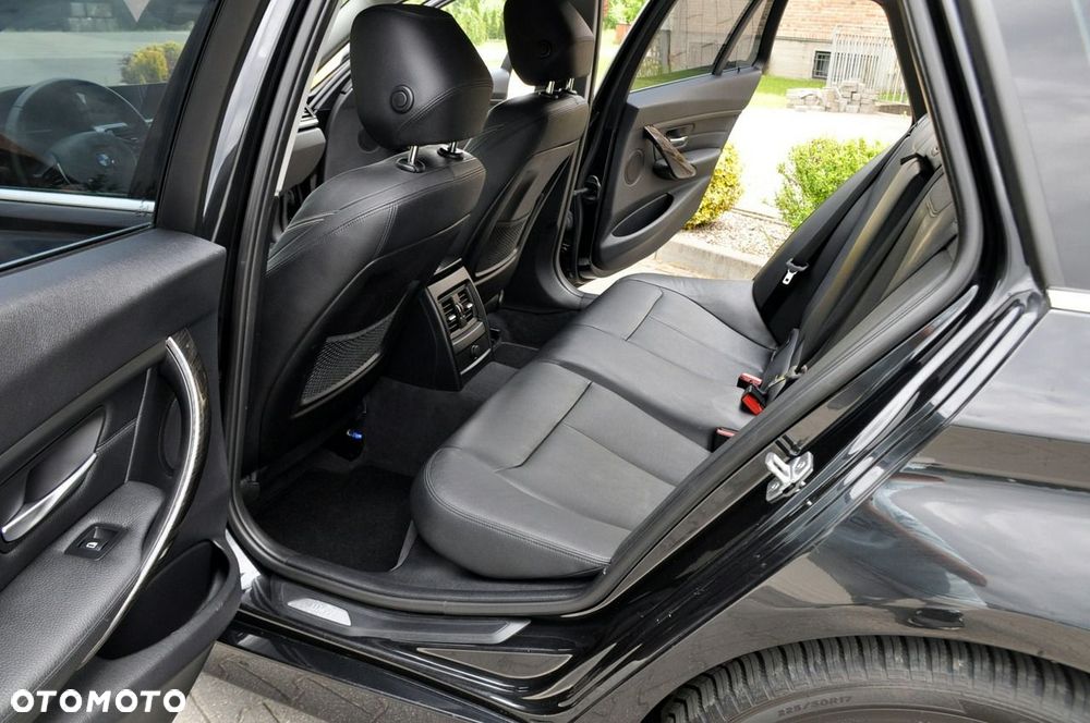 BMW Seria 3 - 20