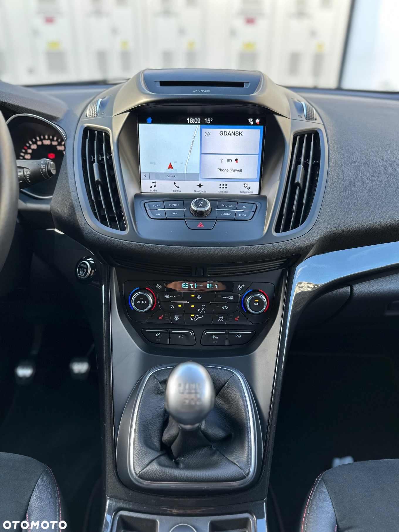 Ford Kuga 1.5 EcoBoost 2x4 ST-Line - 16