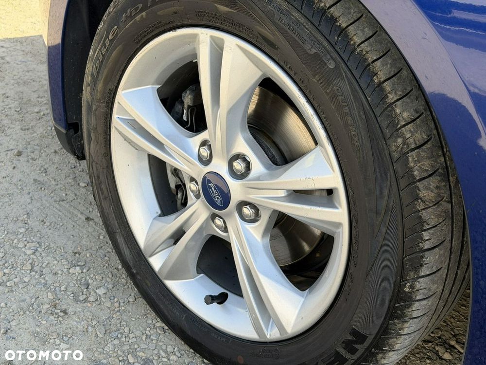 Ford Focus - 12