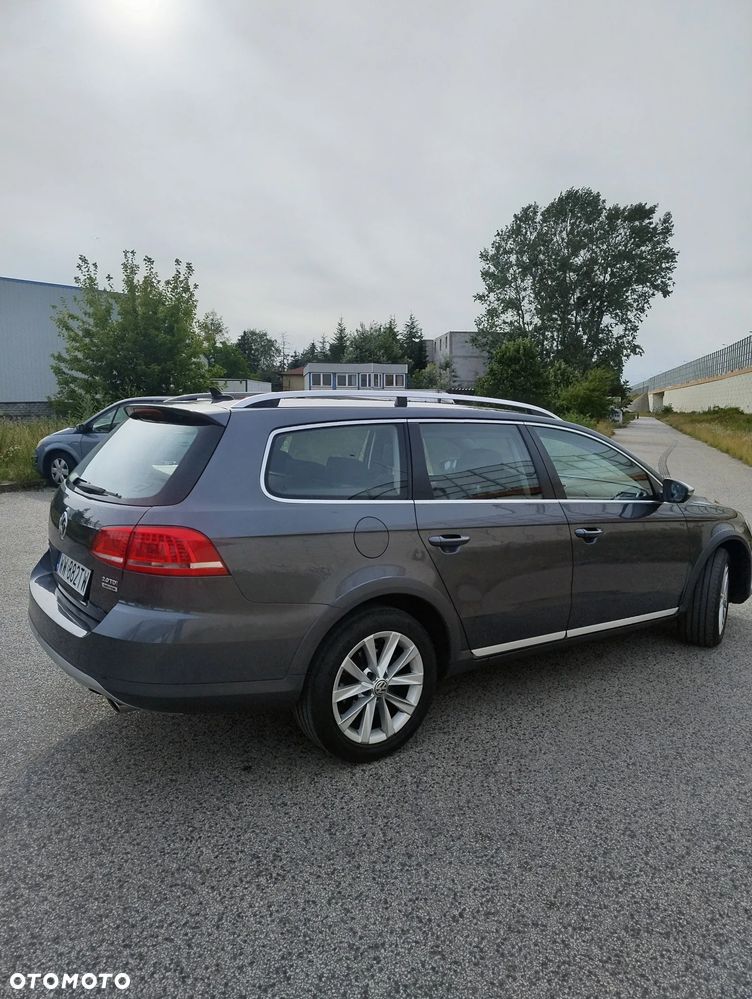 Volkswagen Passat Alltrack 2.0 TDI 4Mot DSG - 5