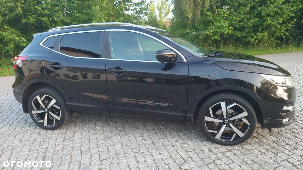 Nissan Qashqai - 1
