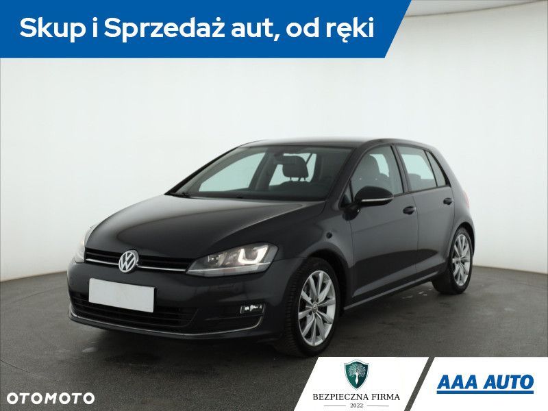 Volkswagen Golf - 3