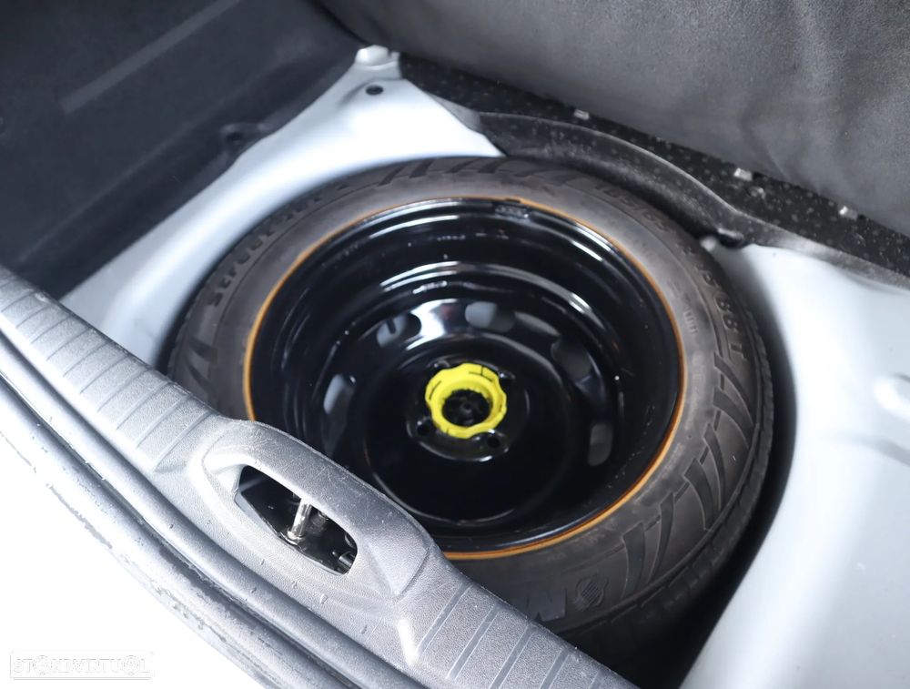 Peugeot 208 e-HDi FAP 115 Stop&Start Intuitive - 48