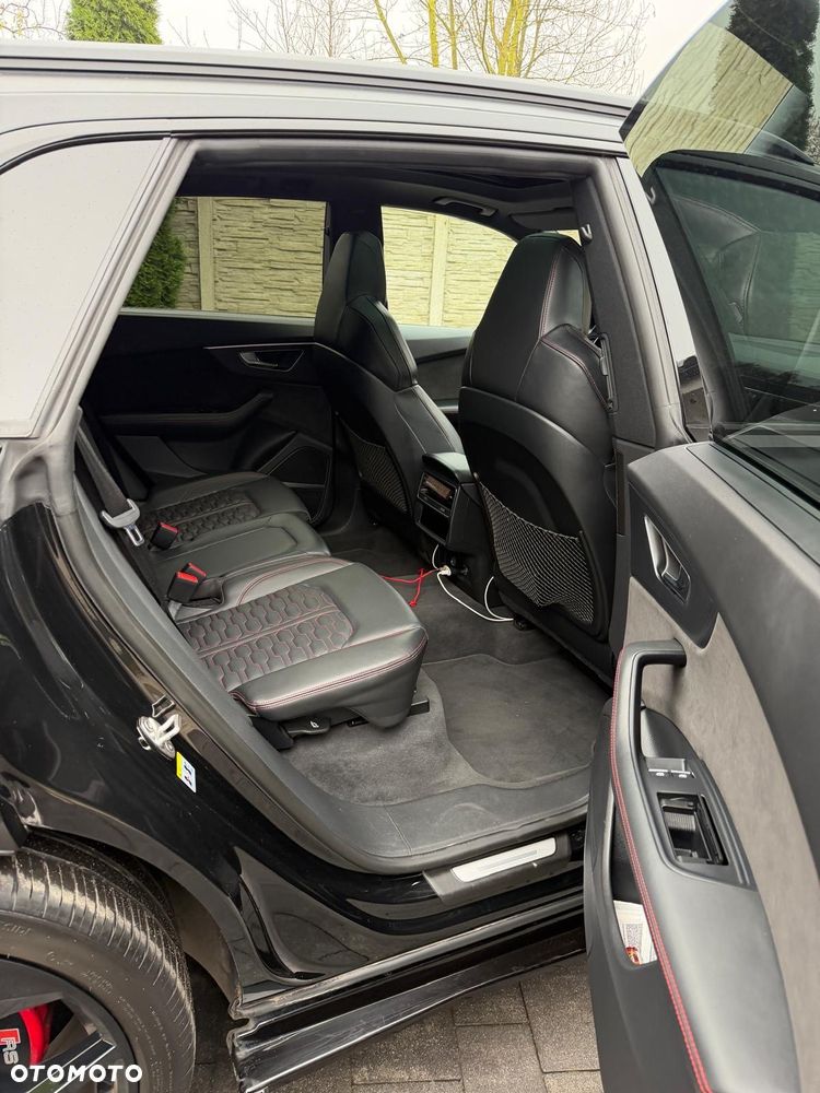 Audi RS Q8 - 30