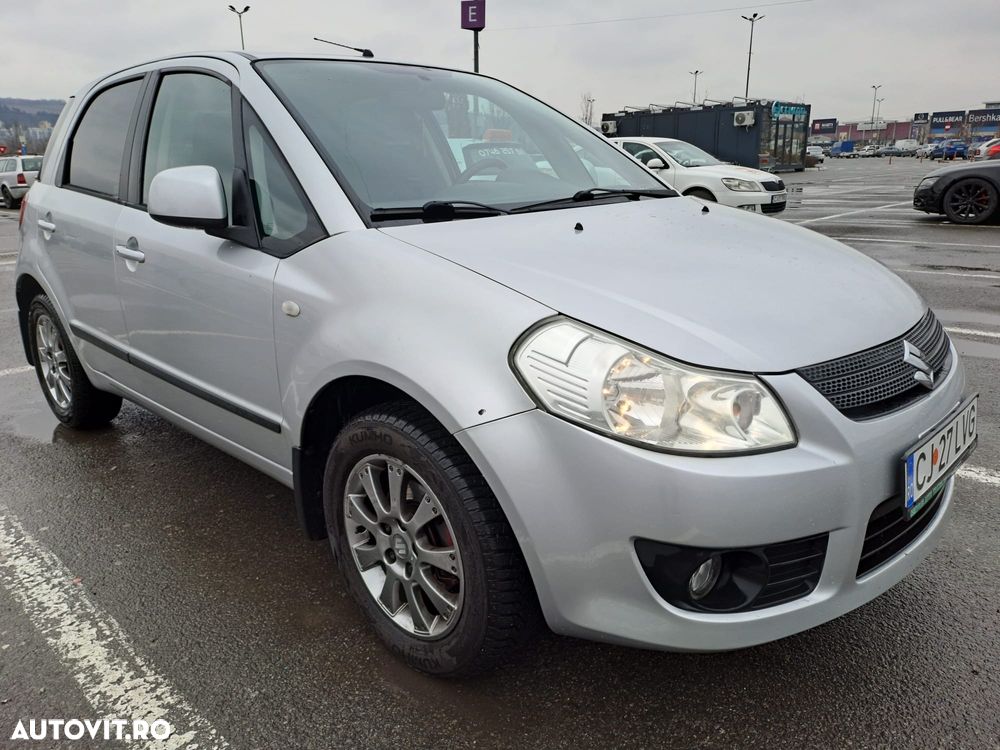 Suzuki SX4 1.6L 2WD GS - 7