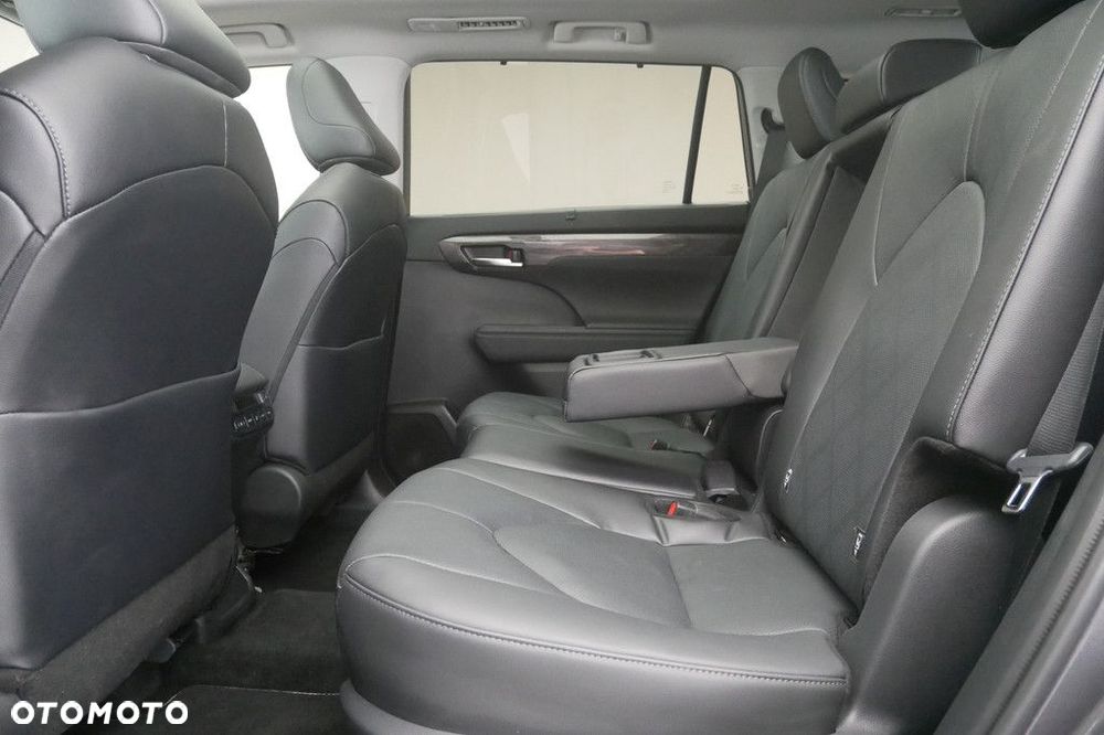 Toyota Highlander - 15