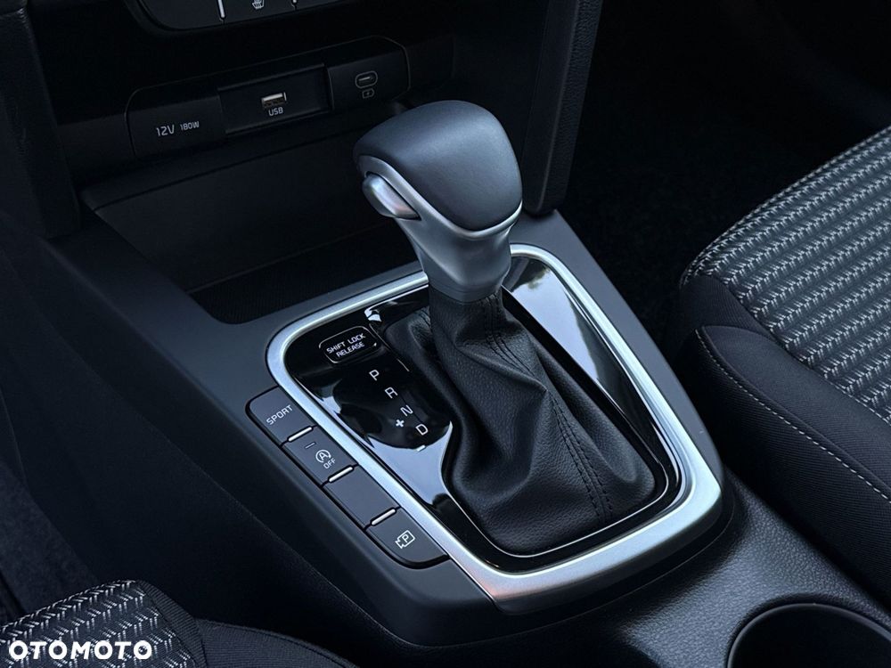 Kia XCeed 1.6 T-GDI M DCT - 16
