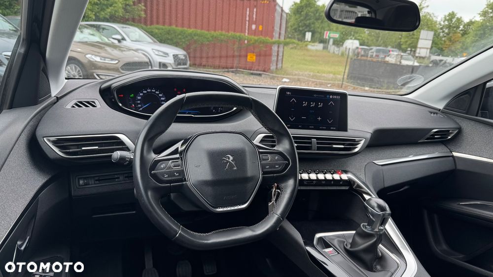 Peugeot 3008 BlueHDi 120 Stop & Start Allure - 31