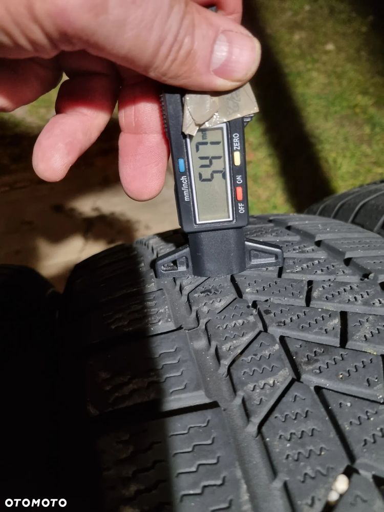 Opony Continental ContiWinterContact TS 830P 205/60R16 5,5/4,5mm,na sezon - 7