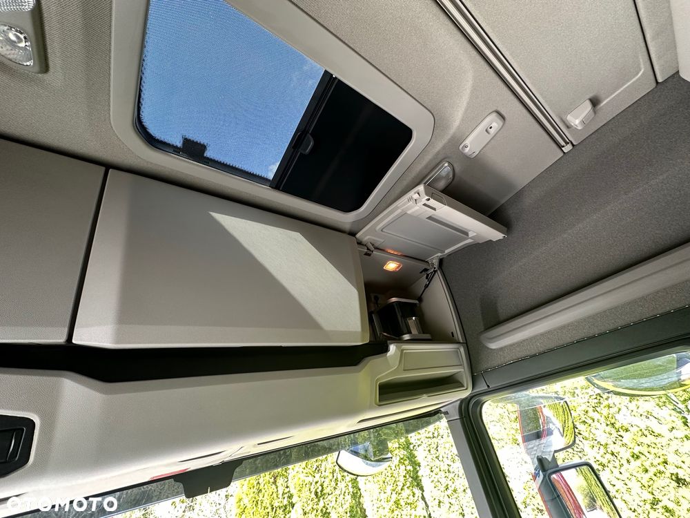 Scania / R500 / 6X2 / HAKOWIEC / Oś-SKRĘTNA-PODNOSZONA / - 35