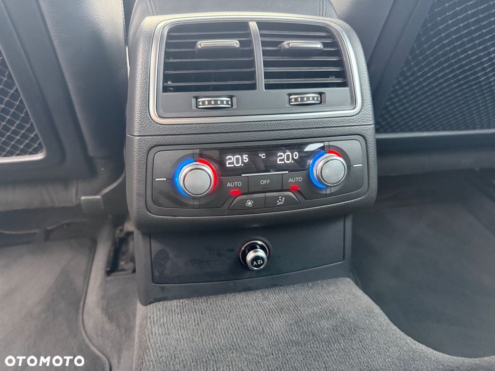 Audi A6 Avant 2.0 TDI Ultra S tronic - 38