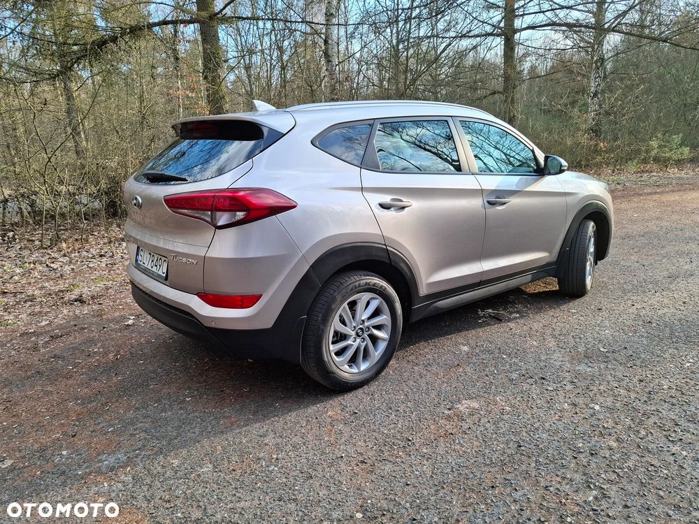 Hyundai Tucson 1.6 GDI BlueDrive Comfort 2WD - 3