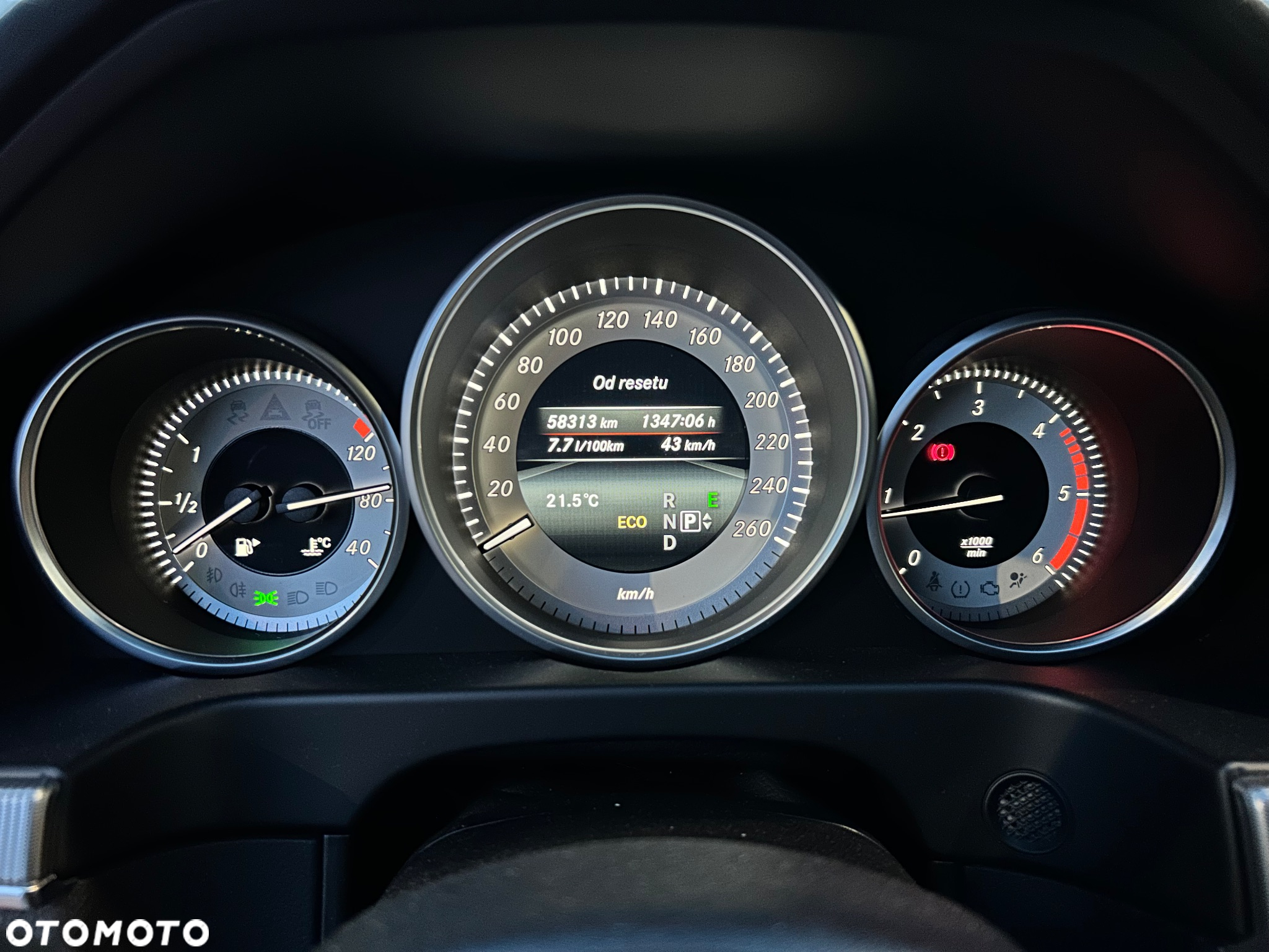Mercedes-Benz Klasa E 250 BlueTEC 4-Matic Avantgarde - 33