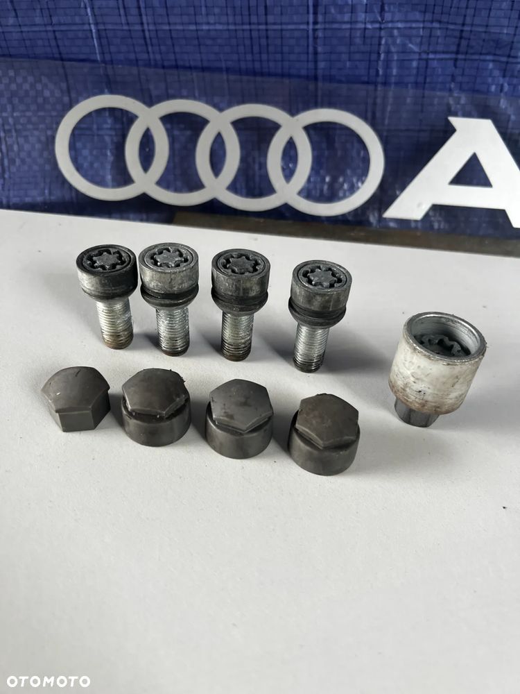 KAPSEL ŚRUBY VW AUDI 4F0601173A PLUS ŚRUBY - 2