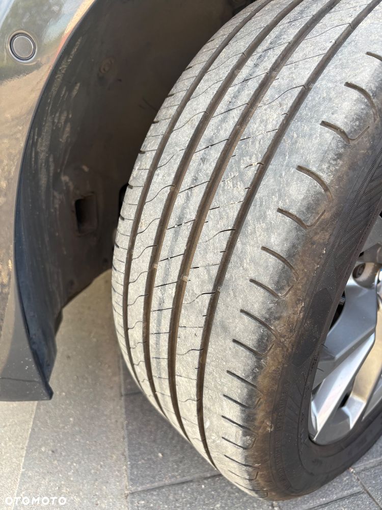 BMW Seria 3 320d Sport Line Shadow - 33