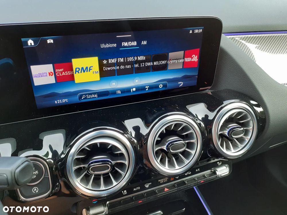 Mercedes-Benz Klasa B 200 d AMG Line 8G-DCT - 35