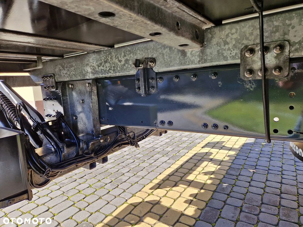 Iveco STRALIS 6x2 / 360KM / FIRANKA / 9M / WINDA / JAK NOWY - 24