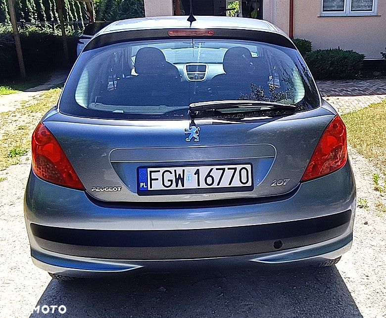 Peugeot 207 - 5