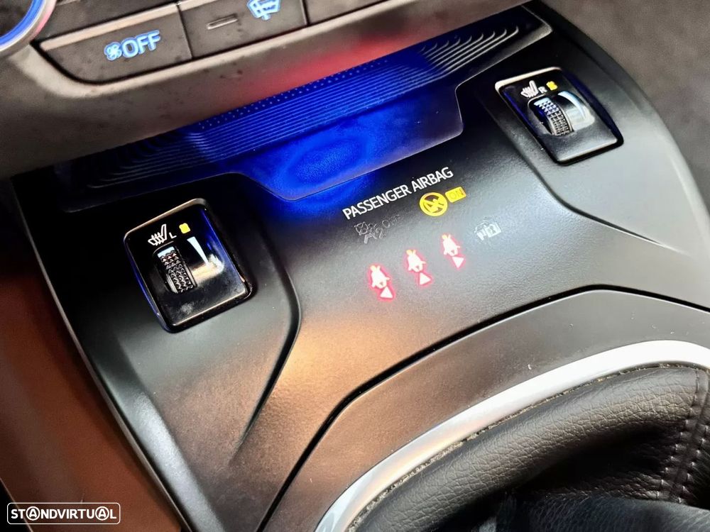 Toyota Avensis Touring Sports 2.0 D-4D Luxury+GPS - 33