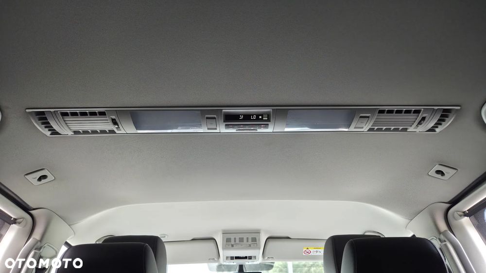 Volkswagen Multivan 2.0 TDI L1 Highline 4Motion DSG - 34