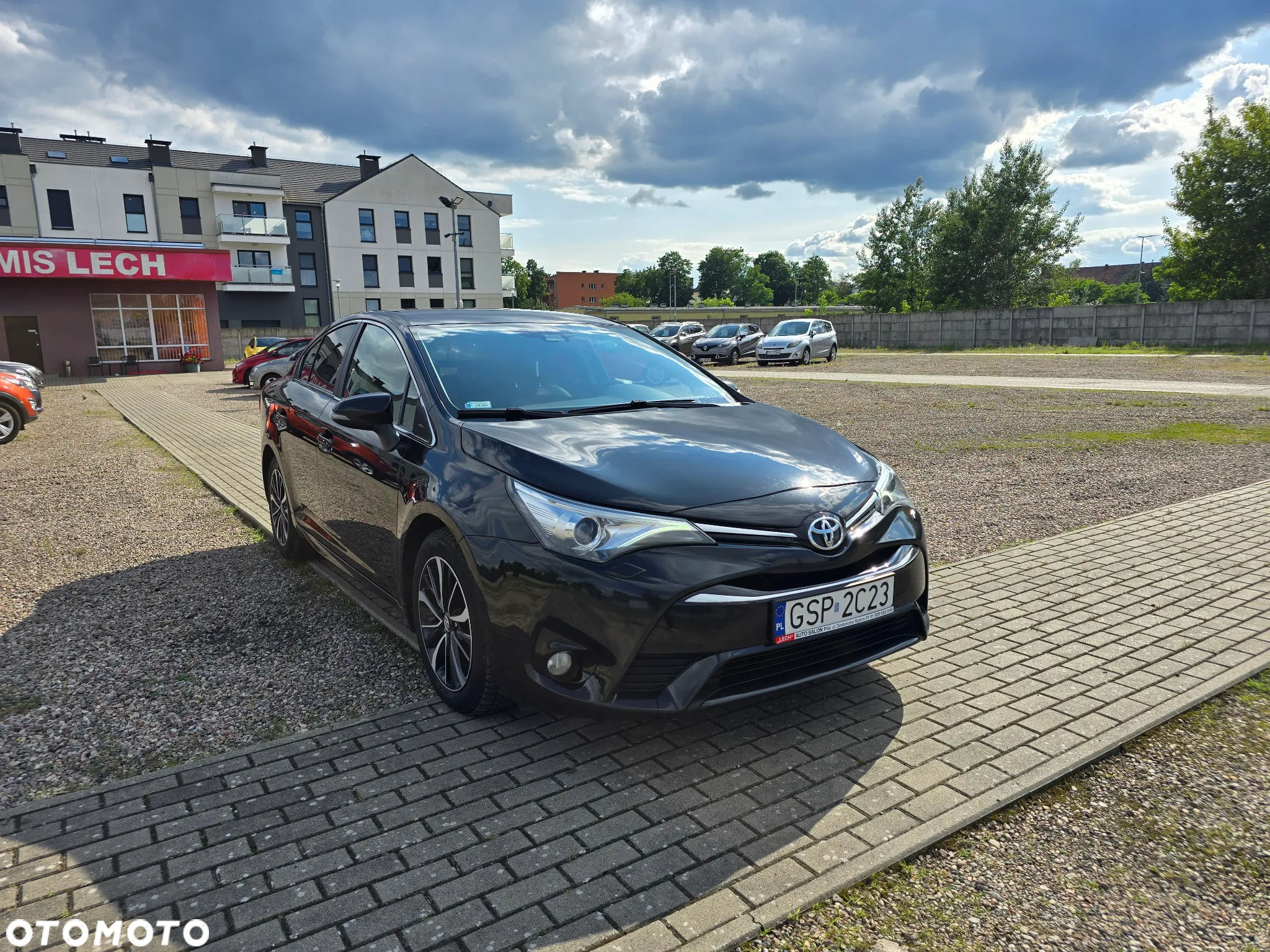 Toyota Avensis 2.0 Prestige MS - 3