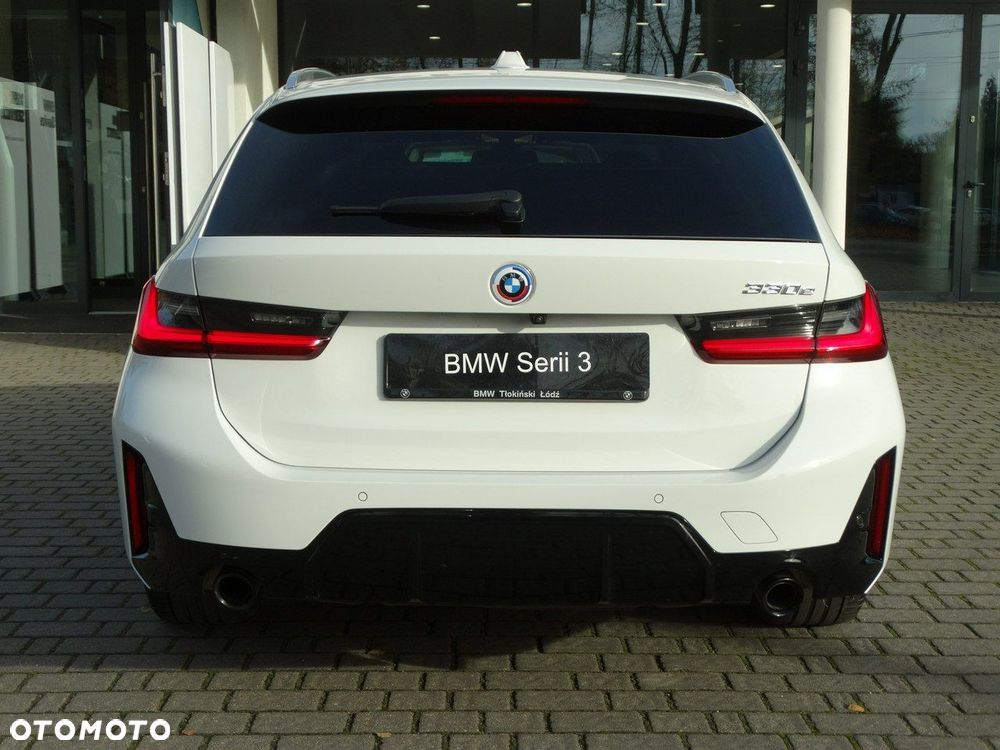 BMW Seria 3 330e - 4