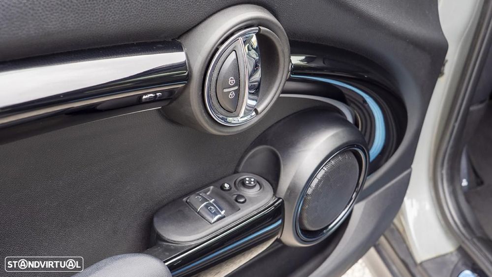 MINI 3 Portas Cooper SE Yours - 19