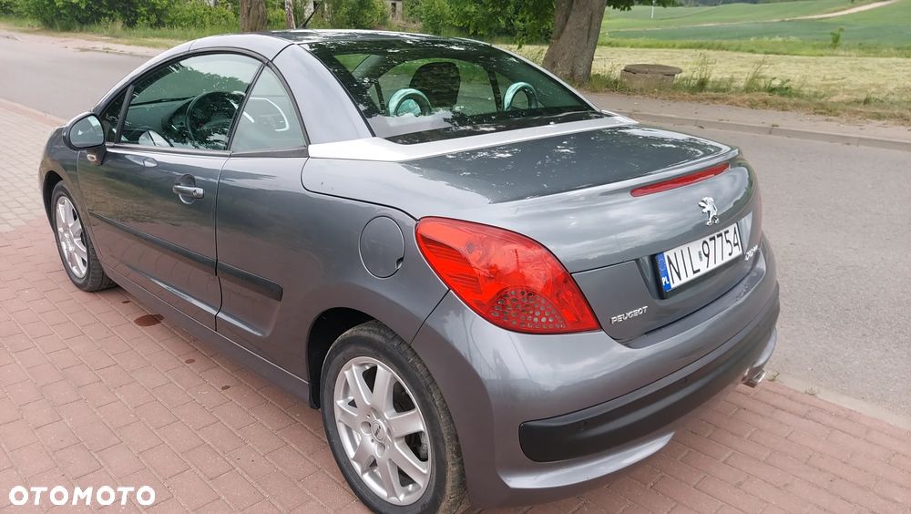 Peugeot 207 CC 1.6 HDi Premium - 12