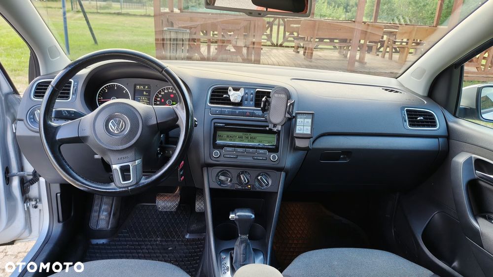 Volkswagen Polo 1.6 TDI DSG Style - 15