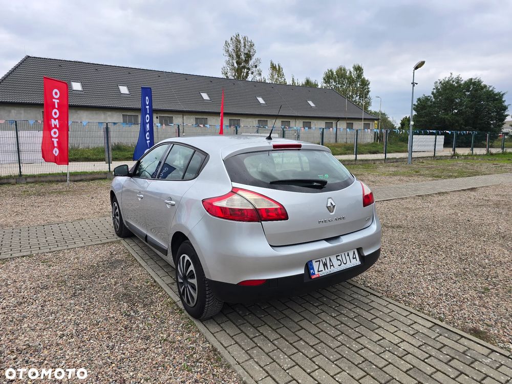 Renault Megane 1.5 dCi Color Edition - 8