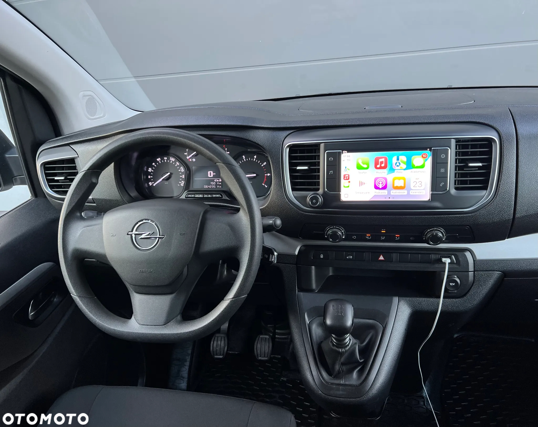 Opel Vivaro - 11