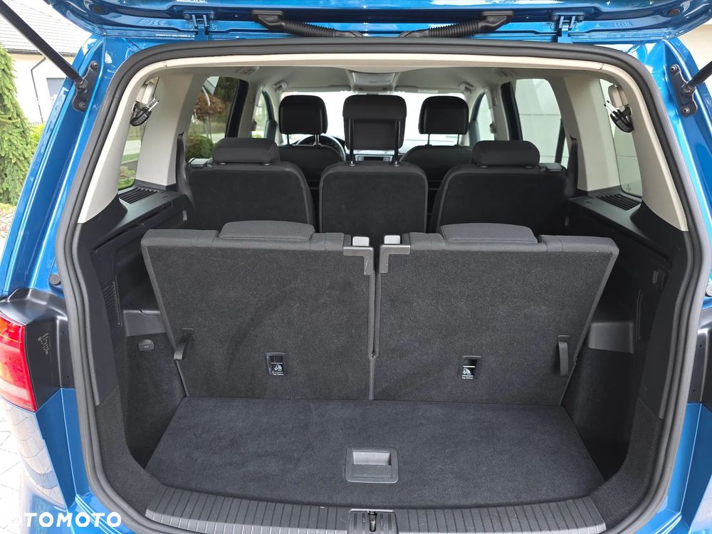 Volkswagen Touran 1.4 TSI BMT Highline - 9