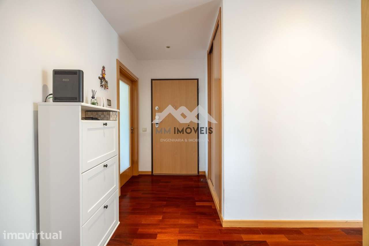 Apartamento T2 | Rio Tinto | Exclusivo MM Imoveis | Varanda | 2008 | G - Grande imagem: 5/27