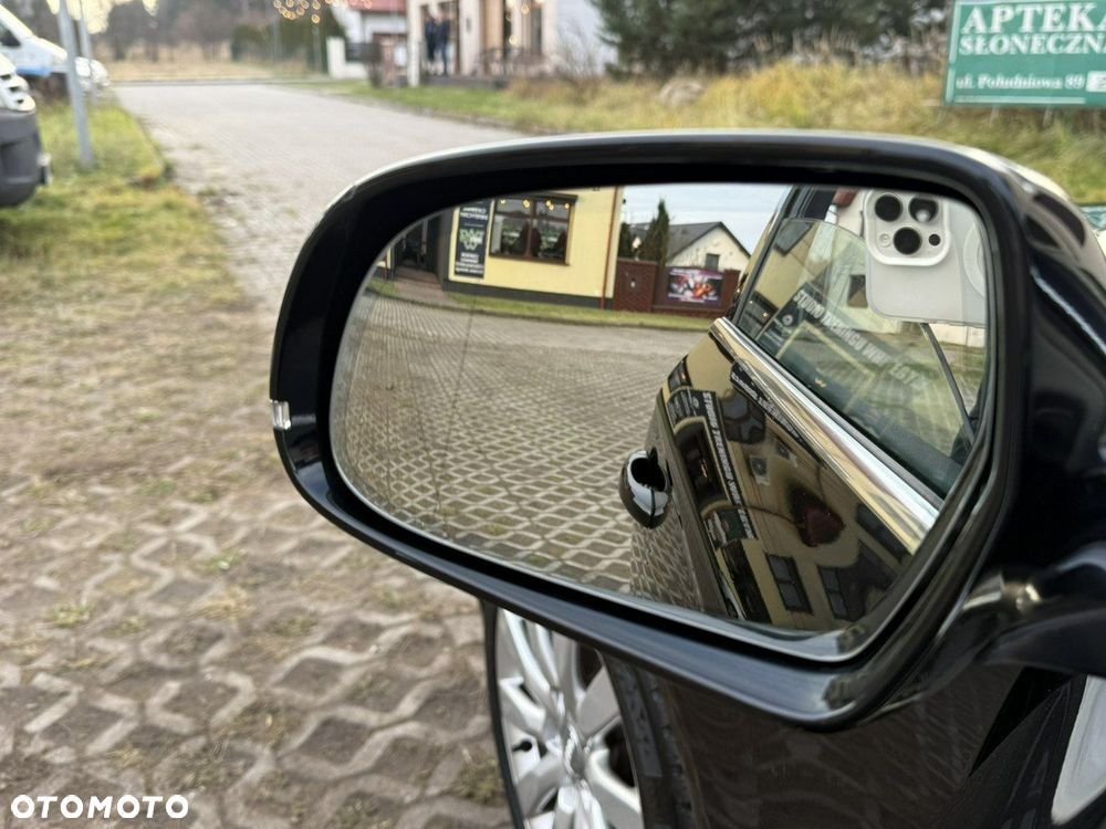 Audi A4 Avant 2.0 TDI DPF Ambition - 17