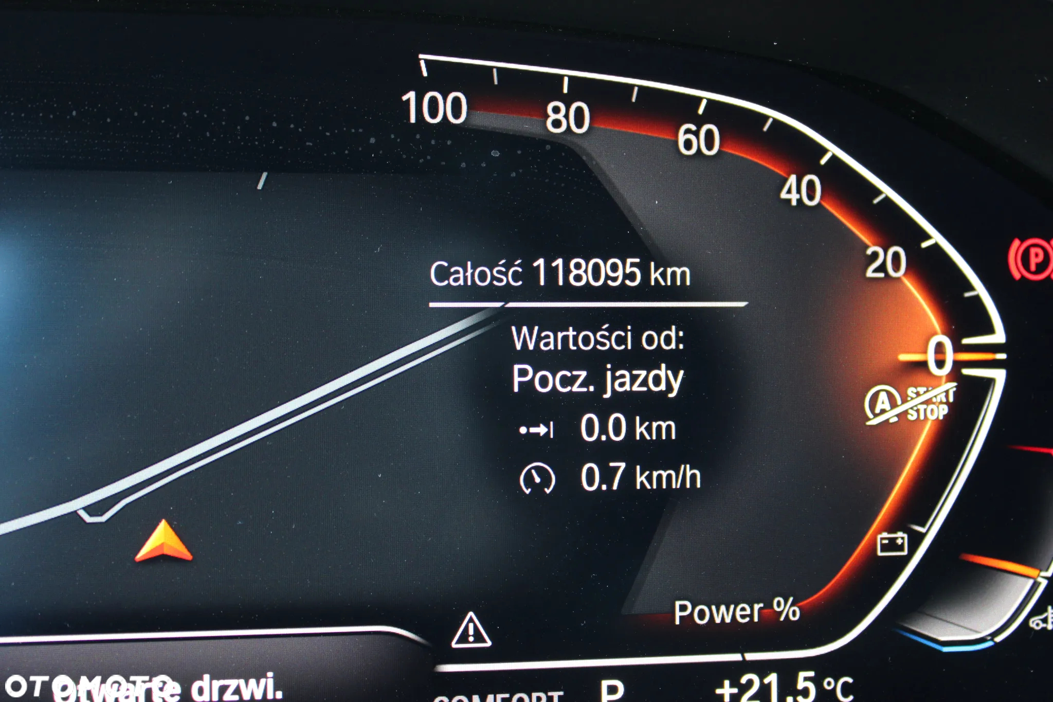 BMW Seria 3 330i xDrive M Sport sport - 23