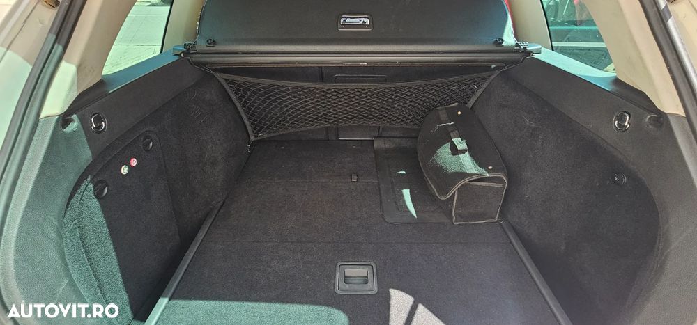 Volkswagen Golf 2.0 TDI DPF DSG Highline - 8