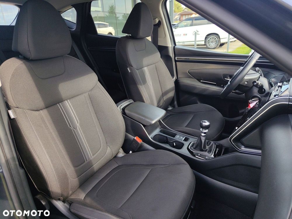 Hyundai Tucson 1.6 T-GDi Smart 2WD - 24