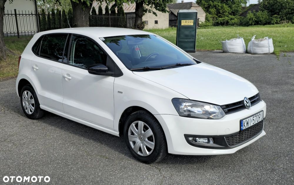 Volkswagen Polo - 1