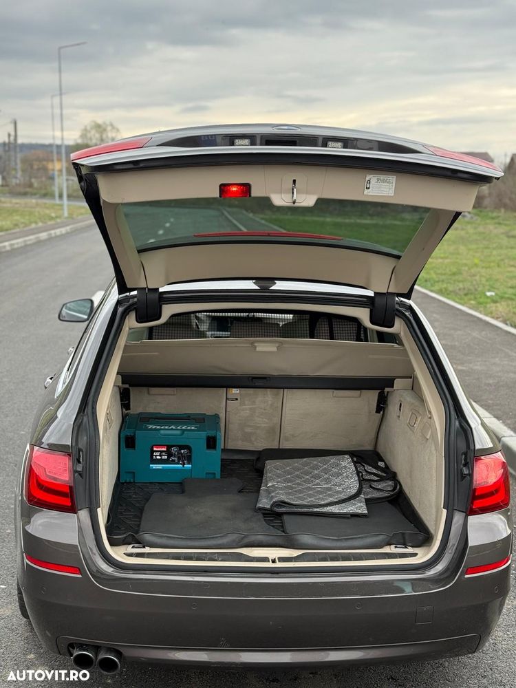 BMW Seria 5 520d - 11
