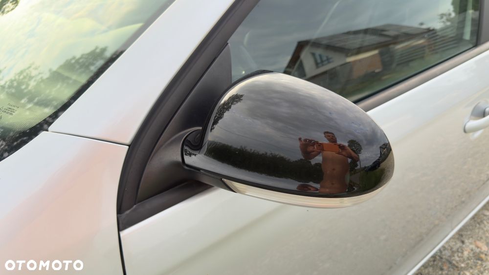 Volkswagen Golf 1.4 TSI BMT Comfortline - 21