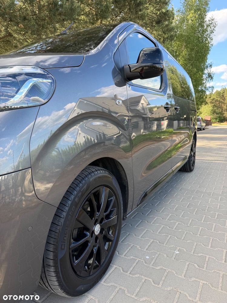 Toyota Proace Verso - 20