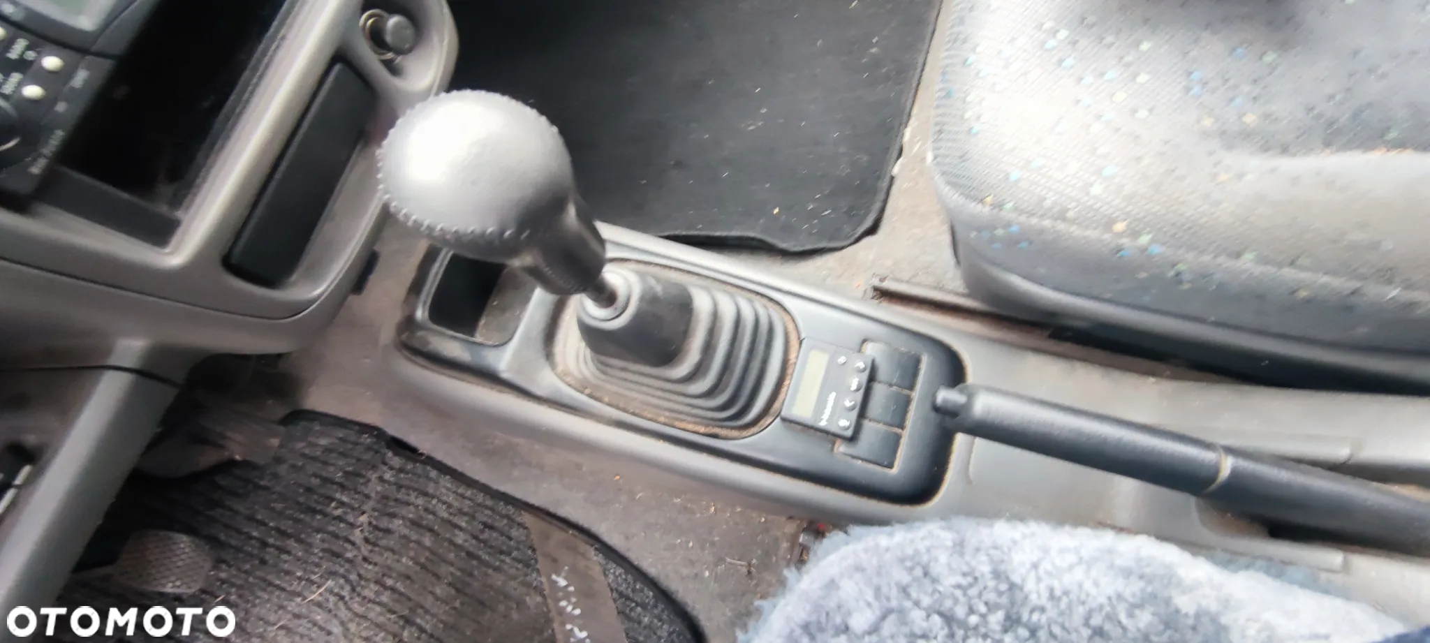 Suzuki Ignis 1.3 - 13