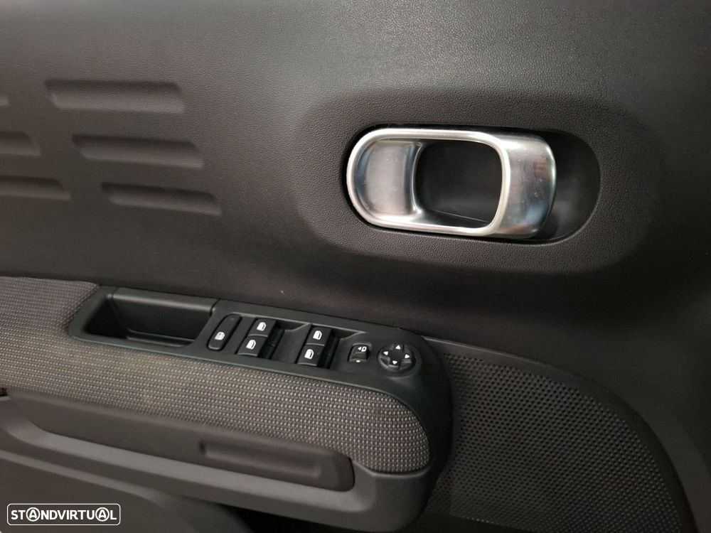Citroën C3 Aircross 1.2 PureTech Plus - 23