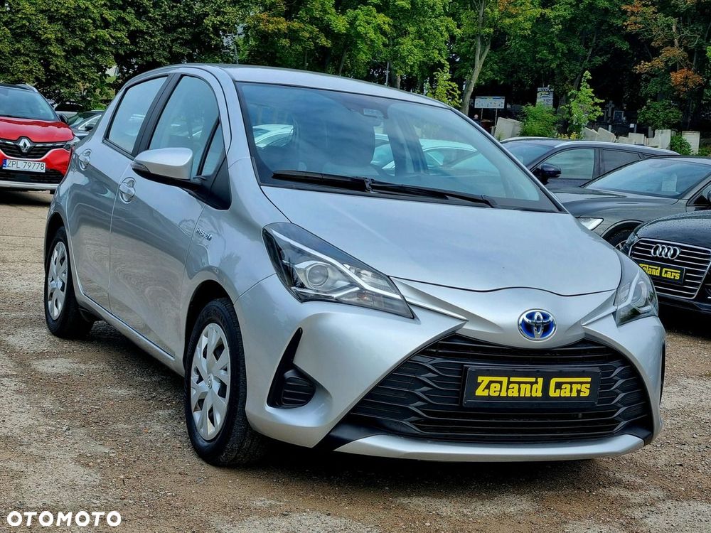 Toyota Yaris Hybrid 100 Active EU6 - 3