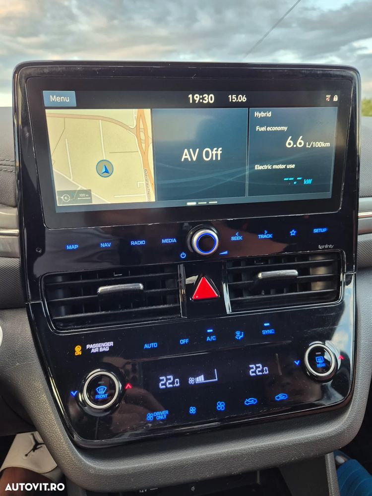 Hyundai IONIQ - 17