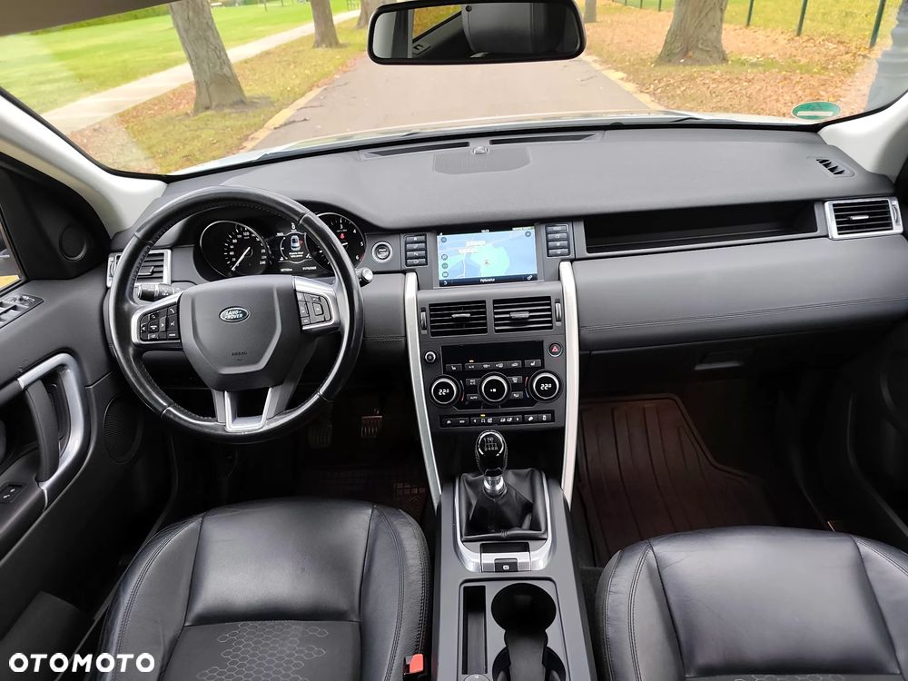 Land Rover Discovery Sport 2.0 TD4 SE - 14