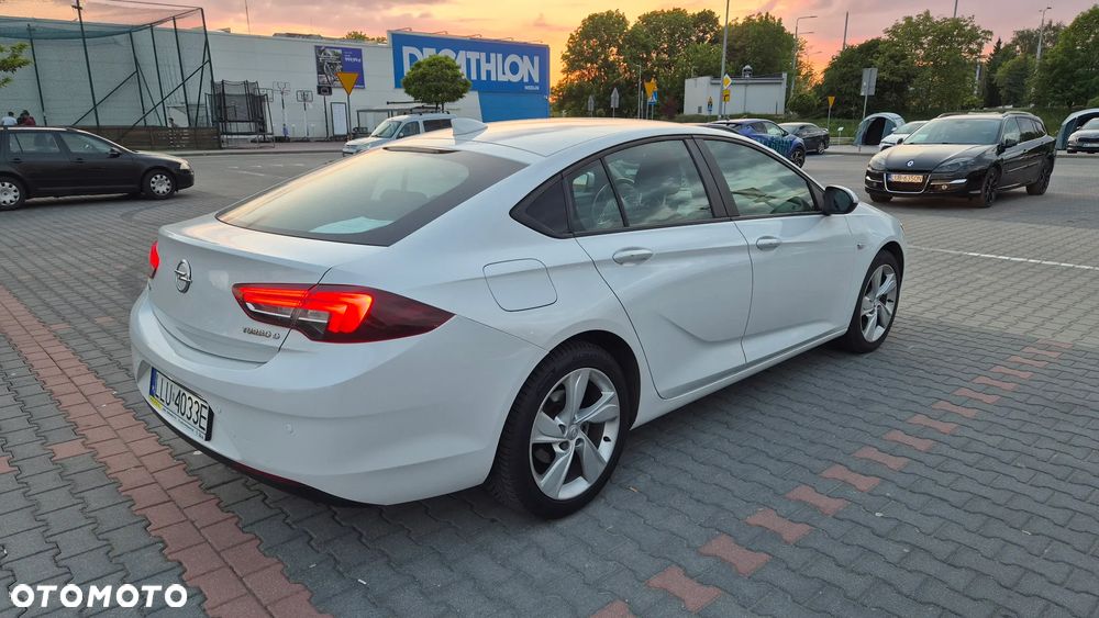 Opel Insignia - 4
