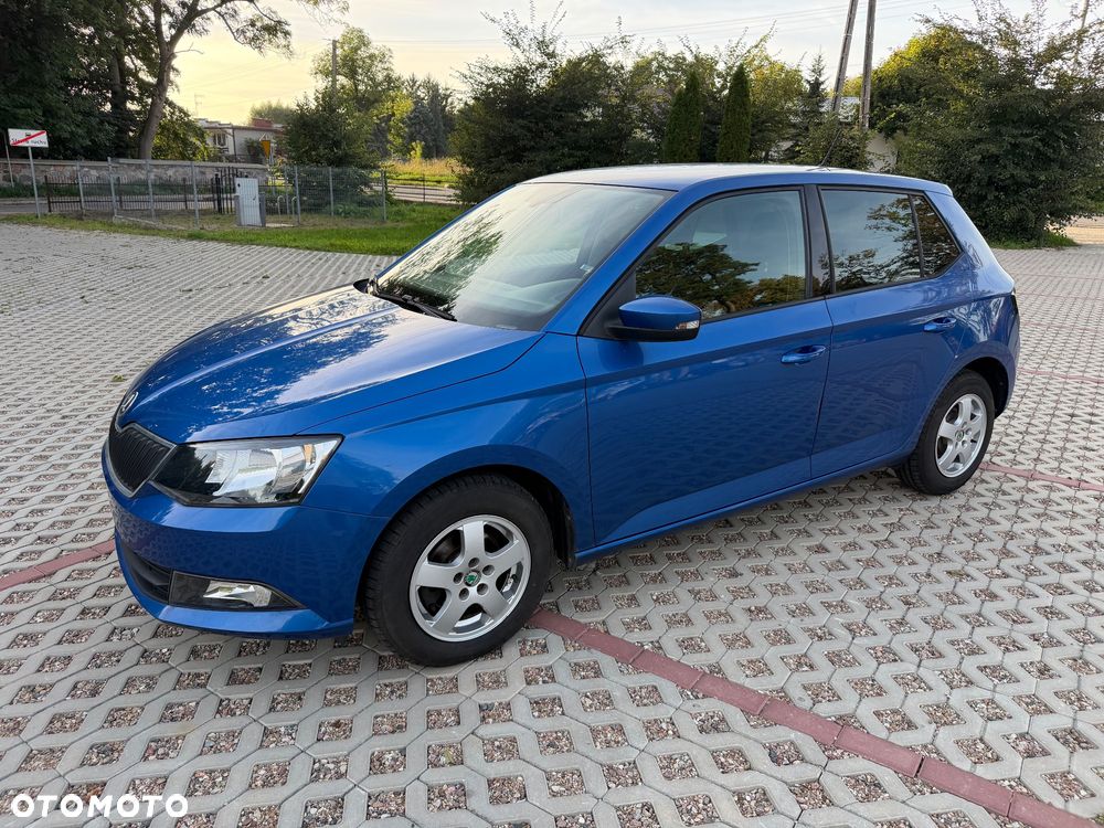 Skoda Fabia 1.2 TSI Active - 2